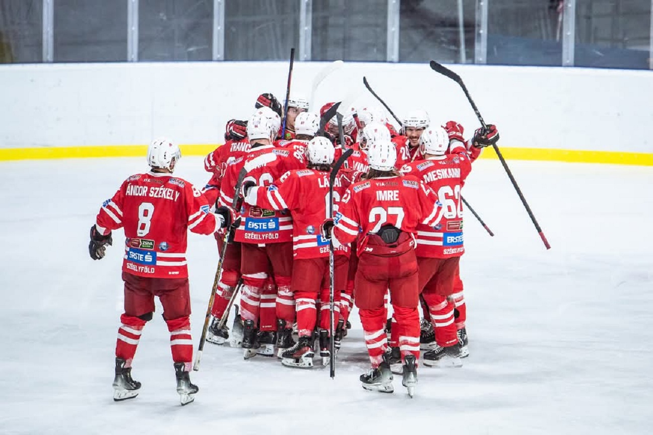 ursii-la-putere!-acsh-gheorgheni-este-noua-campioana-a-romaniei-la-hochei-pe-gheata