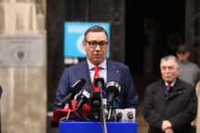 raspunsul-lui-victor-ponta-la-intrebarea-daca-a-fost-ofiter-sie-cum-a-spus-basescu