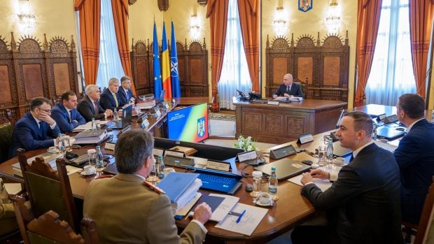 prima-sedinta-csat-condusa-de-ilie-bolojan.-ce-decizii-majore-s-au-luat