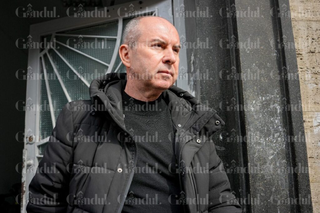 procurorii-au-prelungit-arestul-preventiv-pentru-generalul-catalin-zisu.