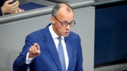 s-a-batut-palma-in-bundestag.-friedrich-merz-va-fi-instalat-cancelar-al-germaniei-in-mai