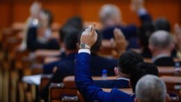puhoi-de-legi-inutile-in-parlament,-toate-prilej-pentru-noi-cheltuieli-ale-statului