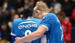 crina-pintea,-emotionata-peste-masura-de-cristina-neagu-si-de-lacrimile-ei:-am-jucat-si-pentru-ea