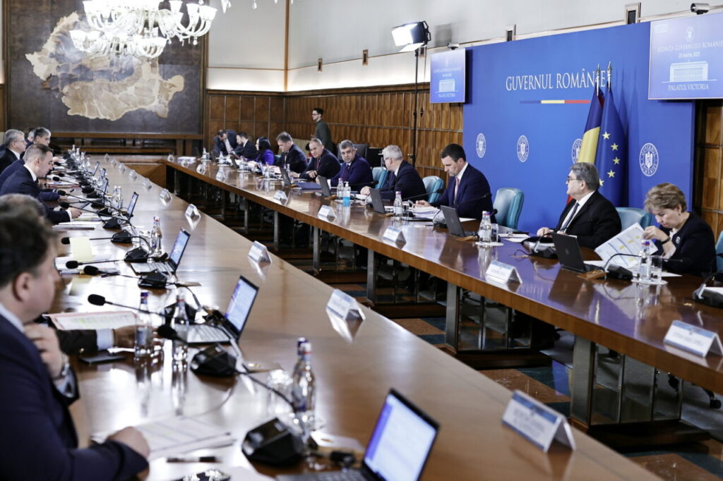 guvernul-promite-ca-se-va-incadra-in-tinta-de-deficit-de-7%-din-pib:-aprilie-va-fi-pe-excedent