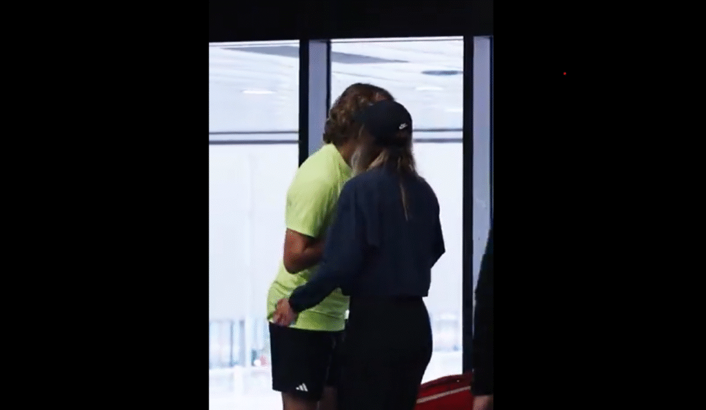 sarutul-norocului-dintre-starul-atp-si-vedeta-wta-n-a-avut-succes:-jucatorul-a-pierdut-la-madrid