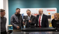 marea-britanie-revine-ca-putere-navala-cu-submarine-nucleare