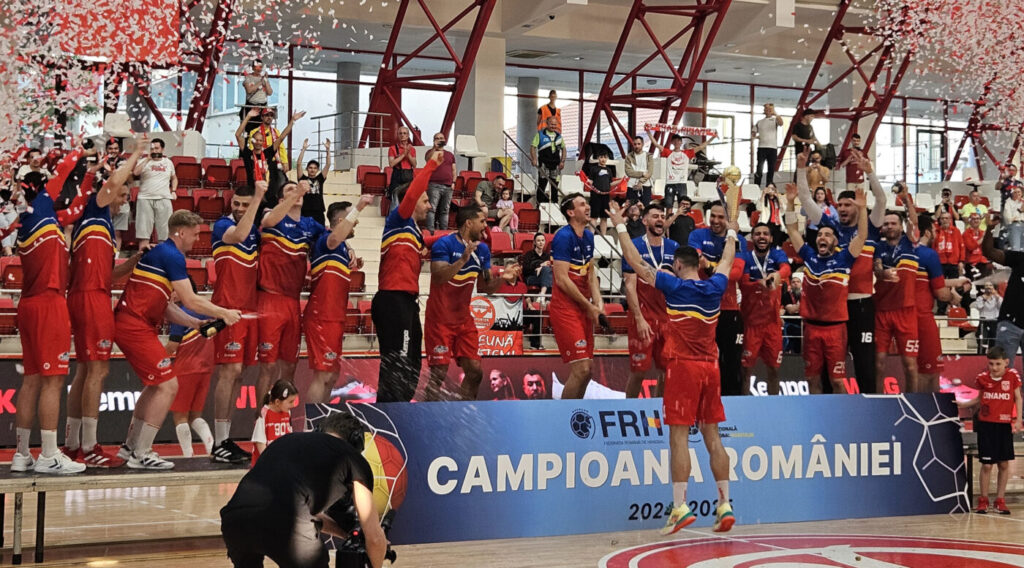 dinamo-e-din-nou-campioana-romaniei-la-handbal-masculin.-dulaii-domina-liga-zimbrilor