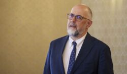 kelemen-hunor-il-sustine-pe-nicusor-dan-in-turul-2-al-alegerilor-prezidentiale