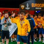 globe-trotter-in-minifotbalul-european.-un-roman-e-selectionerul-irlandei!-special