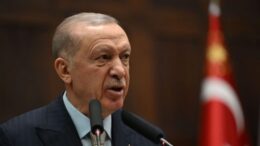 erdogan-i-a-spus-lui-putin-sa-inceteze-focul-inainte-de-a-negocia-direct-cu-ucraina,-la-istanbul