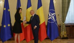 cristina-neagu,-decorata-de-ilie-bolojan:-in-semn-de-multumire-pentru-ce-ati-facut-pentru-romania
