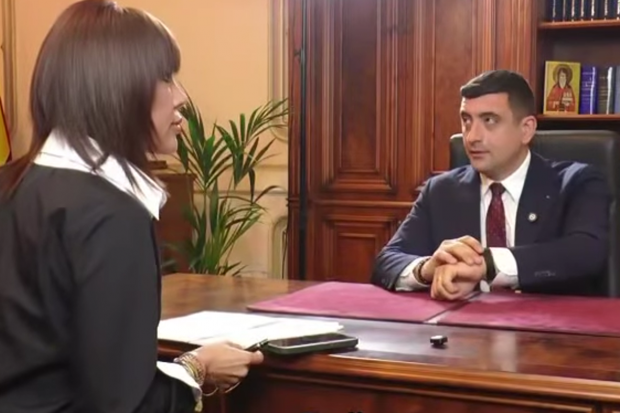 cum-a-cedat-nervos-george-simon-la-prima-intrebare-din-interviul-cu-denise-rifai