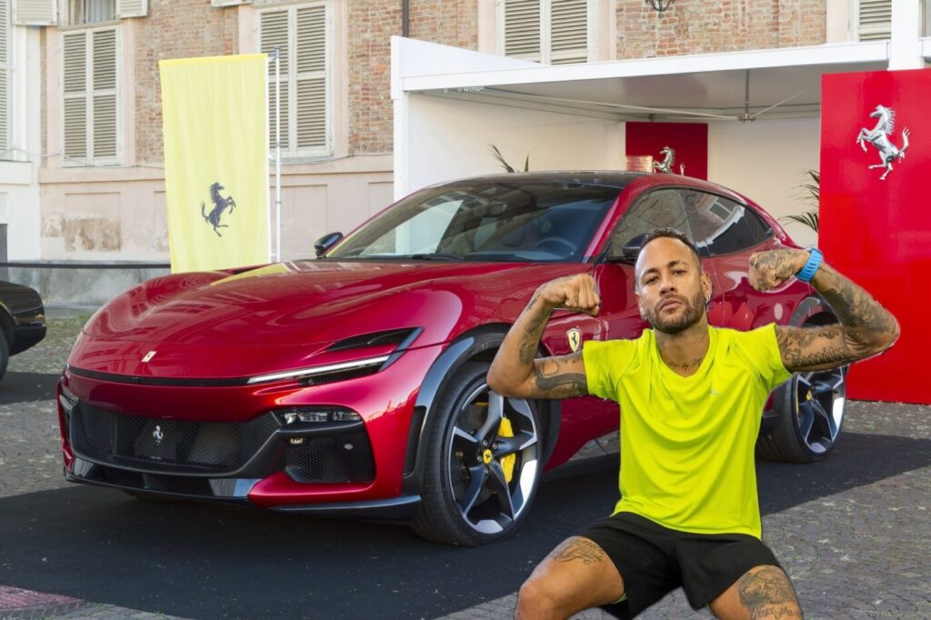 cum-arata-suv-ul-ferrari-de-1200.000-de-euro,-personalizat,-pe-care-si-l-a-cumparat-neymar