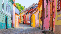 noile-reglementari-limiteaza-amplasarea-aparatelor-de-joc-in-cartierele-din-romania