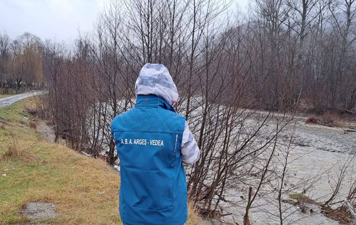 apele-romane,-in-alerta-maxima!-doua-judete-prezinta-cel-mai-mare-risc-de-inundatii-si-viituri
