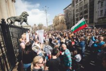 50%-din-bulgari-resping-trecerea-la-moneda-euro