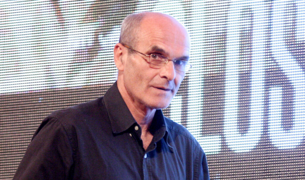 sfanta-treime.-cristian-tudor-popescu-a-stat-neclintit-5-ore-si-29-de-minute