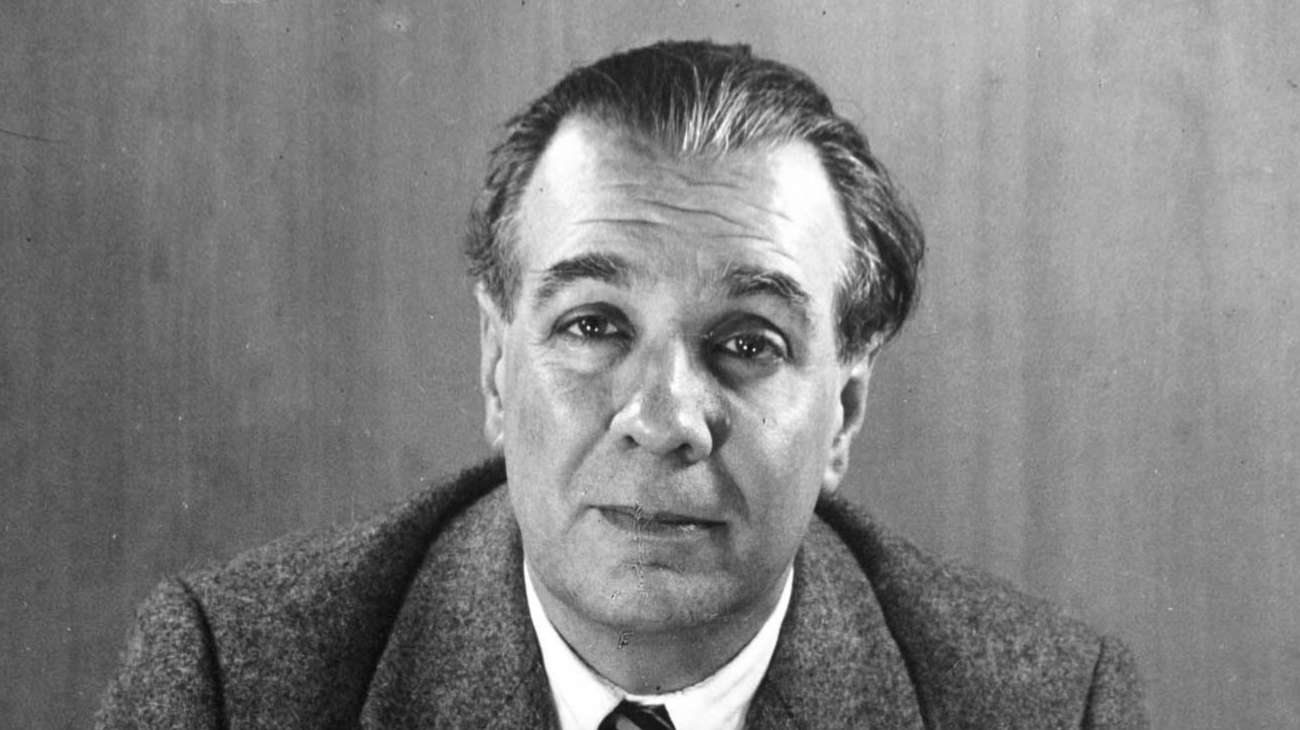 avertismentul-pierdut-din-biblioteca-babel:-cum-a-prevestit-borges-criza-internetului-de-azi