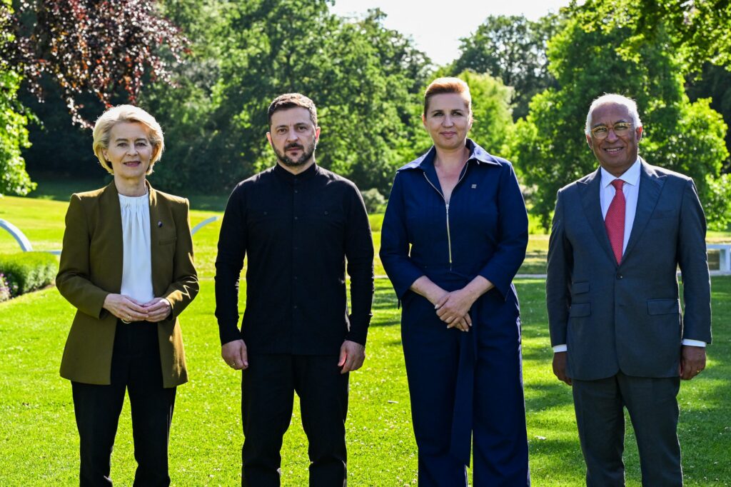 zelenski-va-face-tot-posibilul-ca-ucraina-sa-adere-la-ue,-in-ciuda-deciziei-de-veto-a-ungariei