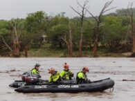 inundatii-istorice-in-texas:-24-de-morti-si-zeci-de-copii-disparuti!