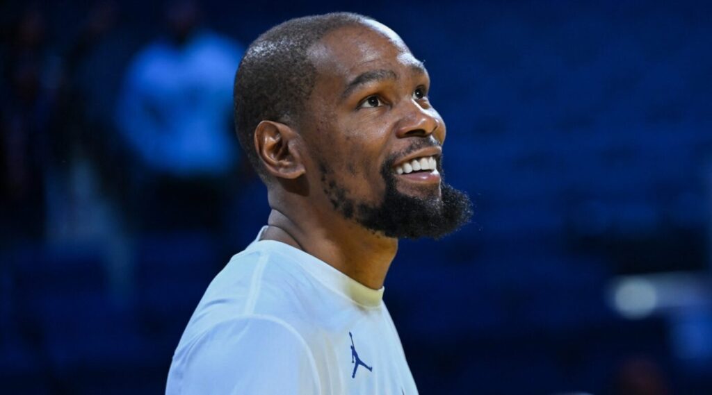 s-a-facut-cel-mai-mare-transfer-din-istorie:-7-cluburi-si-20-de-jucatori-au-fost-implicati!