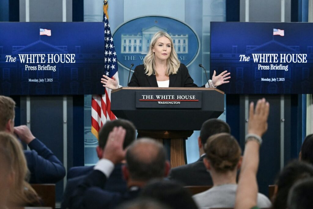 trump-amana-aplicarea-taxelor-vamale-pe-baza-de-reciprocitate-/casa-alba:-am-observat-evolutii