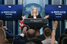 trump-amana-aplicarea-taxelor-vamale-pe-baza-de-reciprocitate-/casa-alba:-am-observat-evolutii