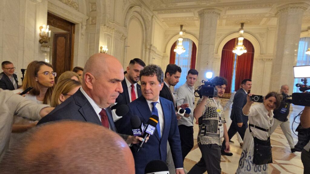 nicusor-dan,-la-congresul-pnl:-romania-are-un-viitor-tangibil,-peste-2-3-ani