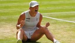 o-avere-pentru-iga-swiatek!-cati-bani-a-castigat-pentru-succesul-de-la-wimbledon