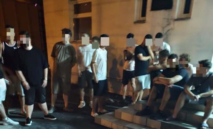 scandal-in-curtea-unei-scoli-din-iasi:-politistii-au-dat-18-amenzi