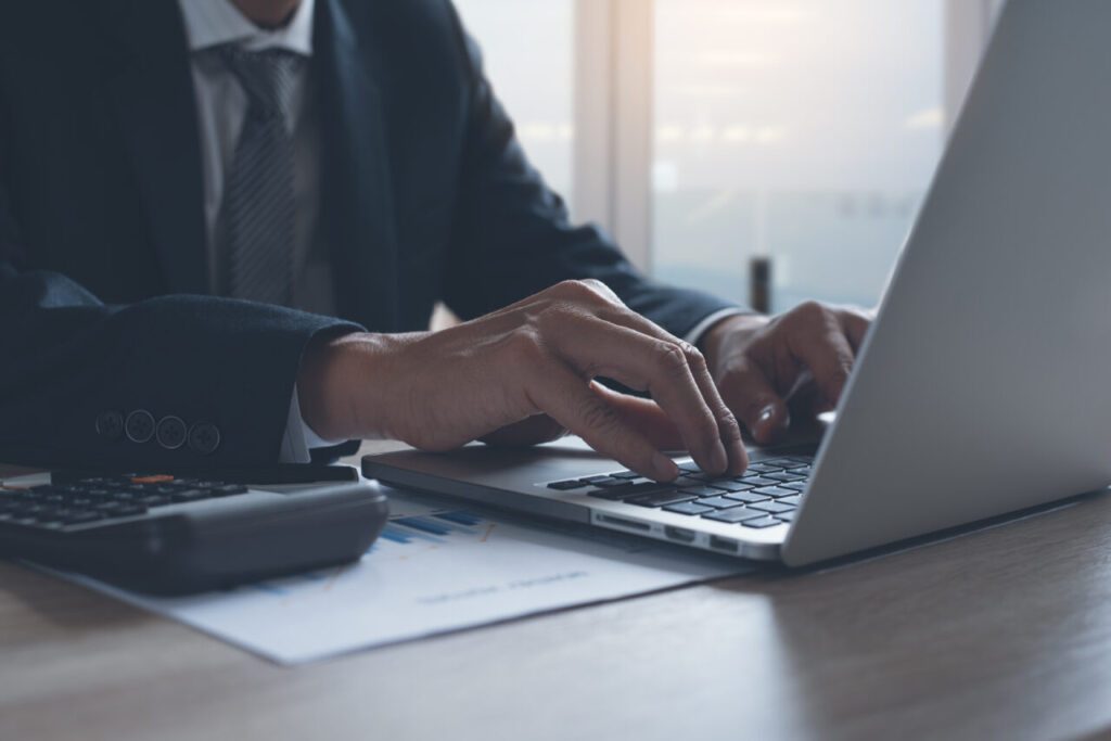 firmele-romanesti-de-it-fac-concedieri-masive,-pentru-a-supravietui-din-punct-de-vedere-financiar