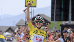 pogacar-a-castigat-etapa-si-tricoul-galben-al-turului-frantei-pare-adjudecat-pana-la-paris!