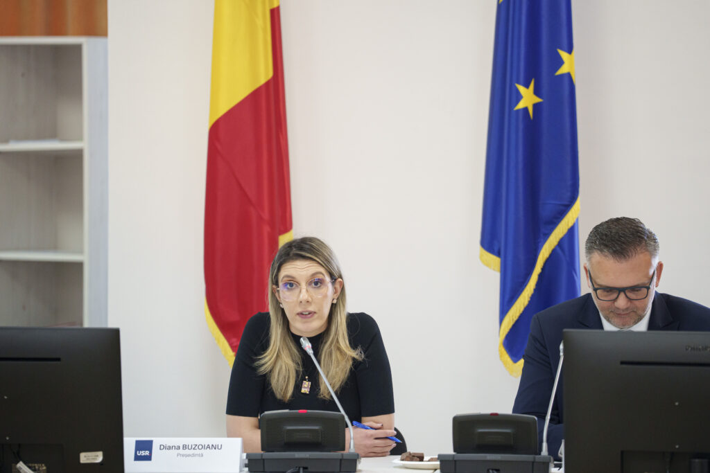 diana-buzoianu:-trebuie-sa-iesim-din-extreme-si-sa-gestionam-inteligent-problema-ursilor