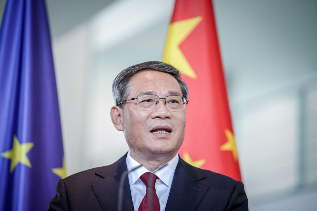 premierul-chinei-propune-infiintarea-unei-organizatii-globale-pentru-cooperarea-in-domeniul-ai