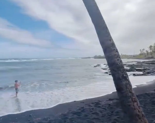 tsunami-in-pacific:-polinezia-franceza-poate-fi-lovita-de-un-val-de-2,6-metri