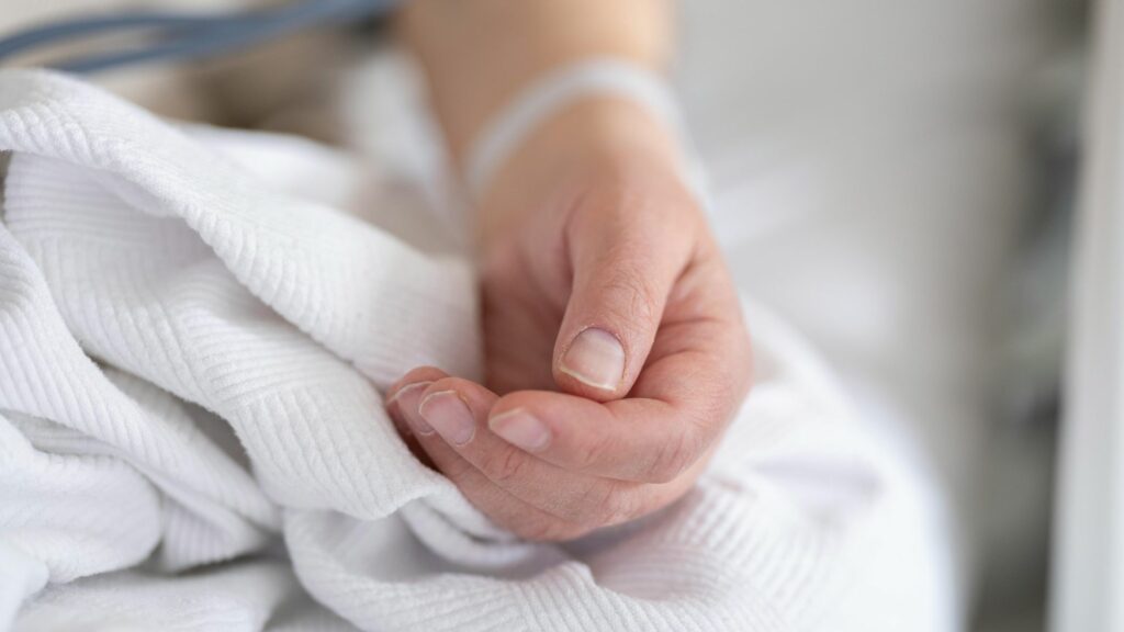 simptome-pe-care-medicii-de-la-urgente-spun-ca-nu-trebuie-niciodata-sa-le-ignori