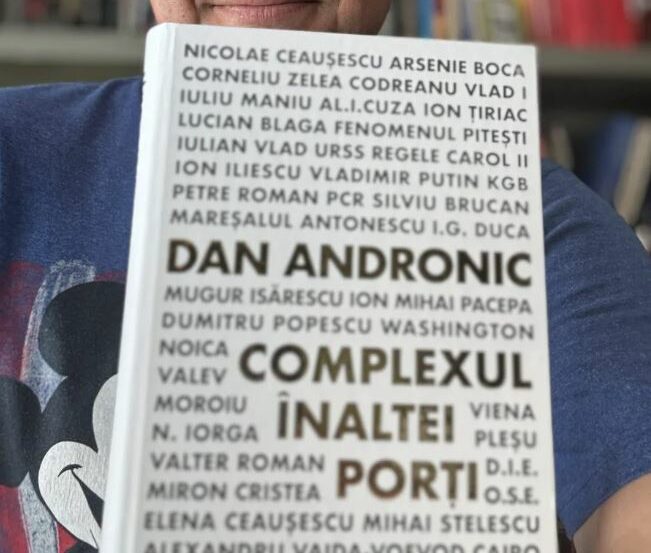 jurnalistul-dan-andronic-a-publicat-cartea-eveniment-complexul-inaltei-porti