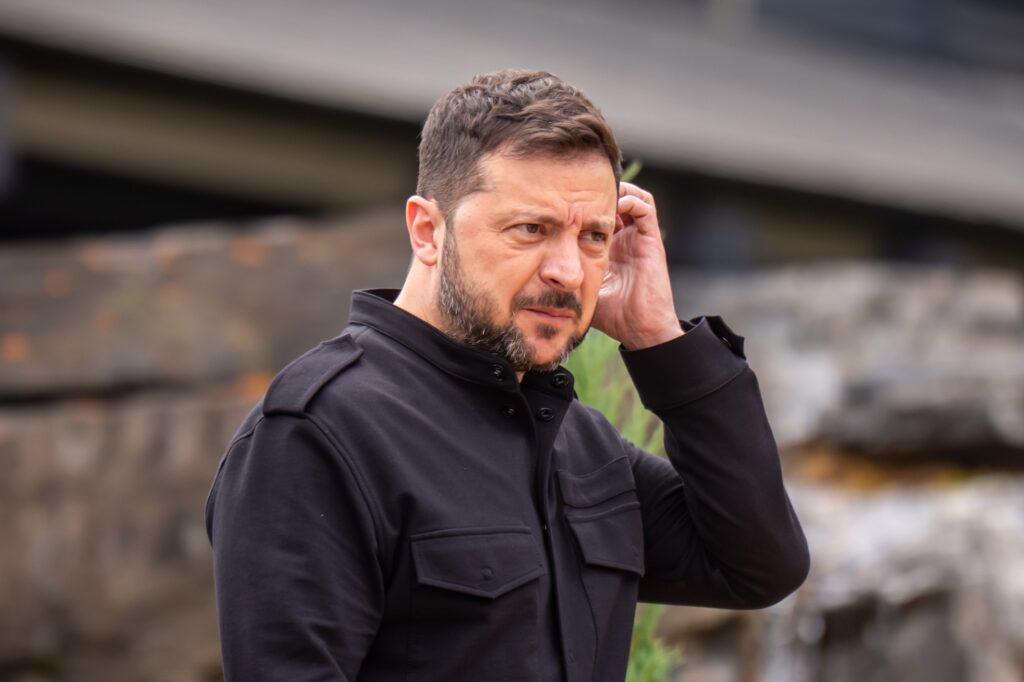 casa-alba-ia-in-calcul-invitarea-lui-zelenski-la-negocierile-din-alaska-dintre-trump-si-putin