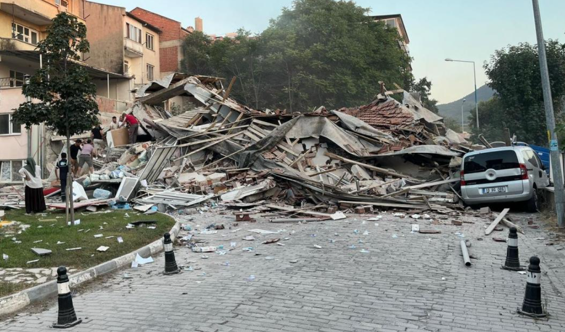 turcia,-zguduita-de-un-cutremur-terifiant.-seismul-a-fost-resimtit-si-la-istanbul