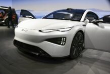 ce-s-a-intamplat-cu-o-masina-byd-care-a-fost-lovita-de-fulger-de-trei-ori-in-cateva-secunde