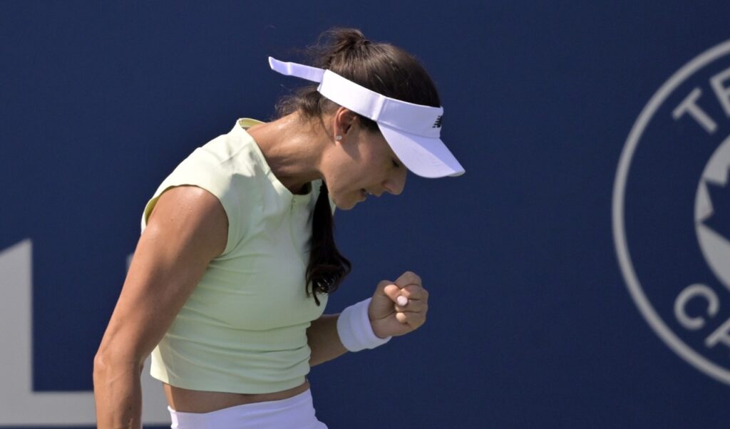 cine-transmite-la-tv-sorana-cirstea-ann-li-finala-de-la-cleveland