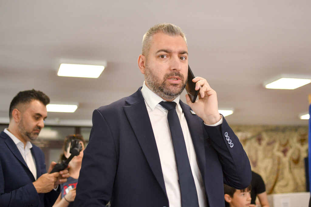 fost-candidat-la-prezidentiale,-audiat-dupa-ce-ar-fi-contactat-un-minor-pentru-relatii-intime