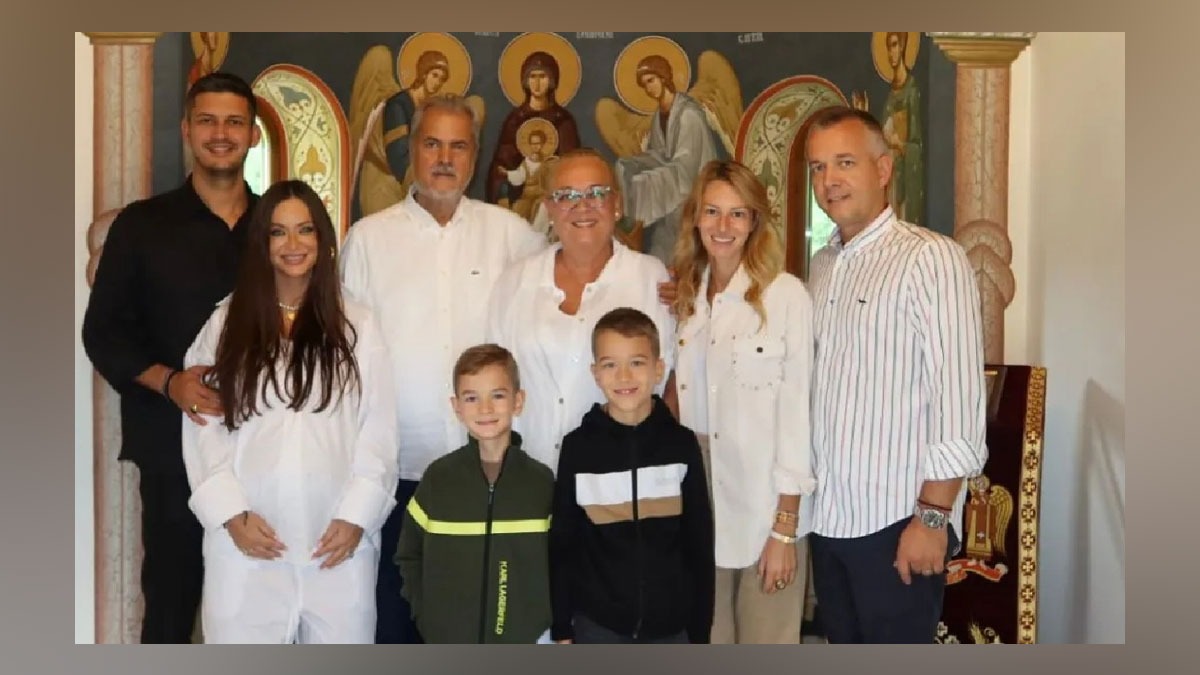 adrian-nastase,-bunic-a-treia-oara:-theodor-ioan,-nascut-din-parinti-campioni