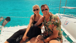 am-gasit-pungi-cu-cocaina-in-patul-fiicei-noastre!