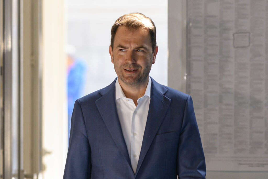 drula,-replica-pentru-baluta:-santaj-politic-pe-spatele-oamenilor