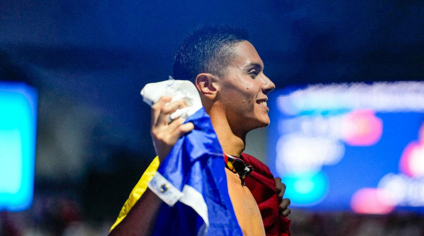 ce-mesaj-a-primit-david-popovici-de-la-iubita-lui-in-ziua-in-care-a-implinit-21-de-ani