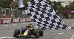 dezastru-pentru-piastri.-a-abandonat-in-mp-din-azerbaidjan,-castigat-de-rivalul-max-verstappen