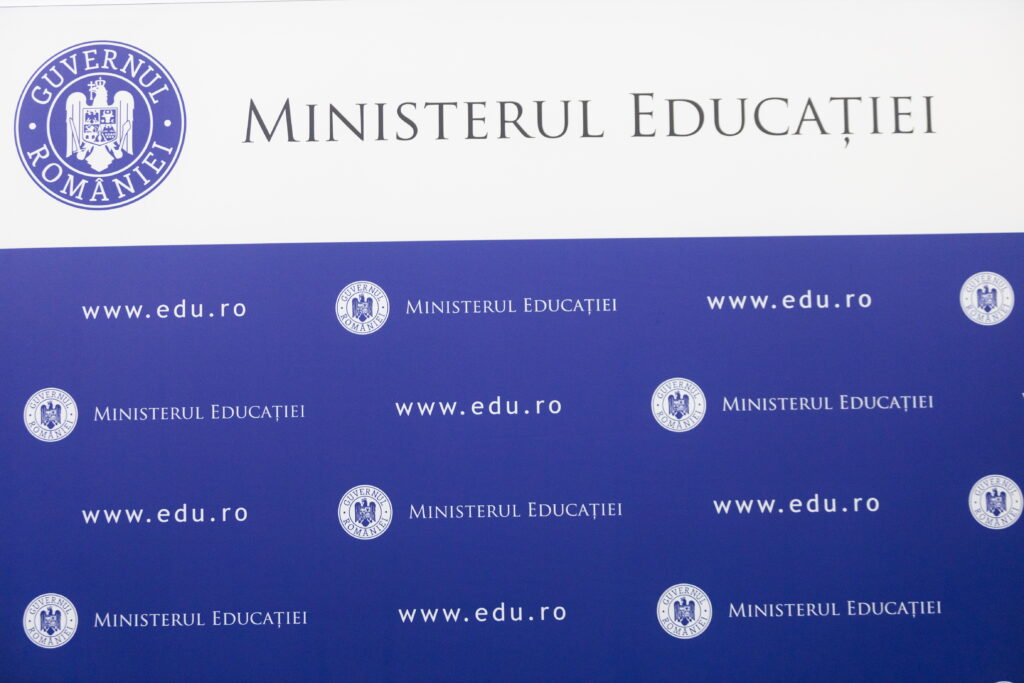 ministerul-educatiei-monitorizeaza-mesajele-de-amenintare-primite-de-scoli