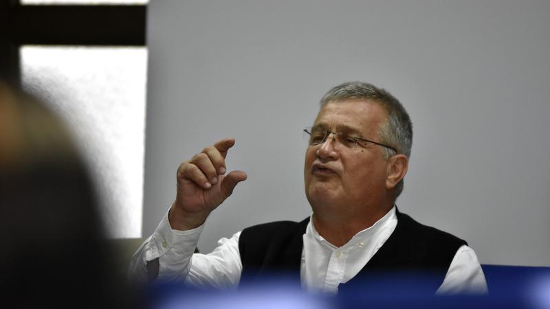 retetele-de-toamna-ale-lui-mircea-dinescu-dau-dependenta