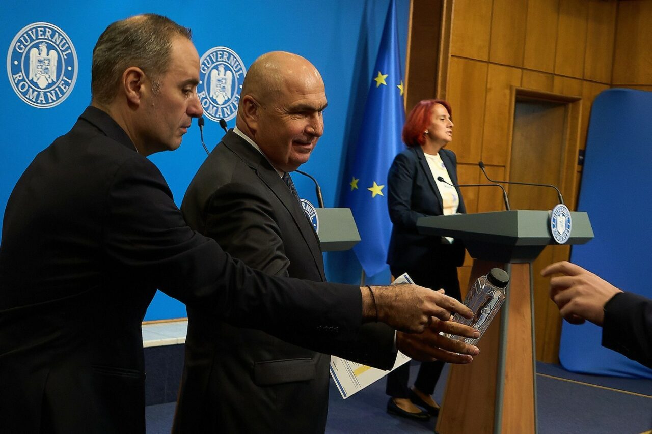 ministrii-si-premierul-ilie-bolojan-nu-se-inteleg-pe-bani.-rectificarea-bugetara,-amanata-din-nou